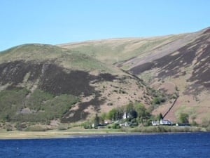 Cappercleuch, nestled on the shore of St Mary’s Loch, is in the Yarrow Valley, a rural area to the south of Edinburgh with scenery more often associated with the Highlands than with the Borders. The loch is recognised as a European site of special scientific interest and conservation.