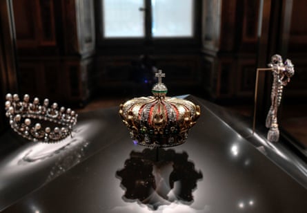 Three items, including a tiara and a crown