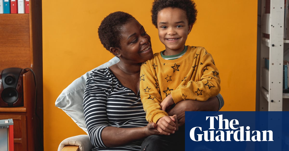 Single parent strength – a photo essay - The Guardian