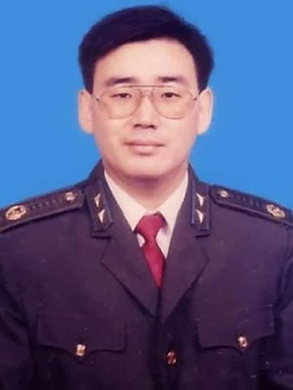 Yang Hengjun in the uniform of the Chinese state security police