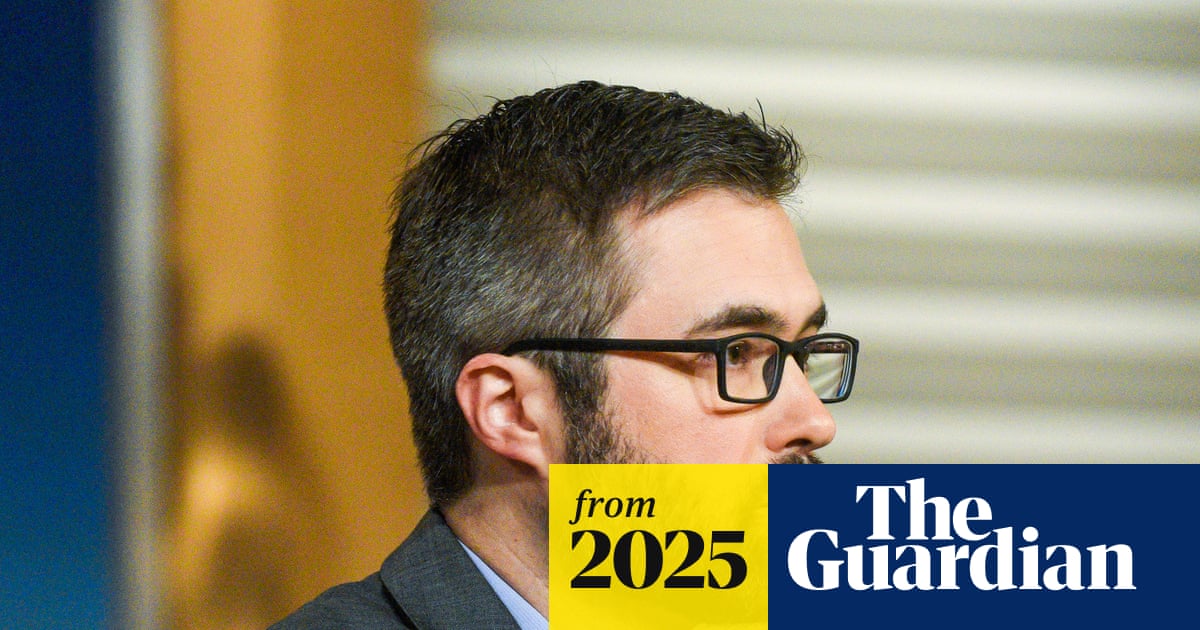 US anti-fascism expert leaves country day after being blocked from flying to Spain