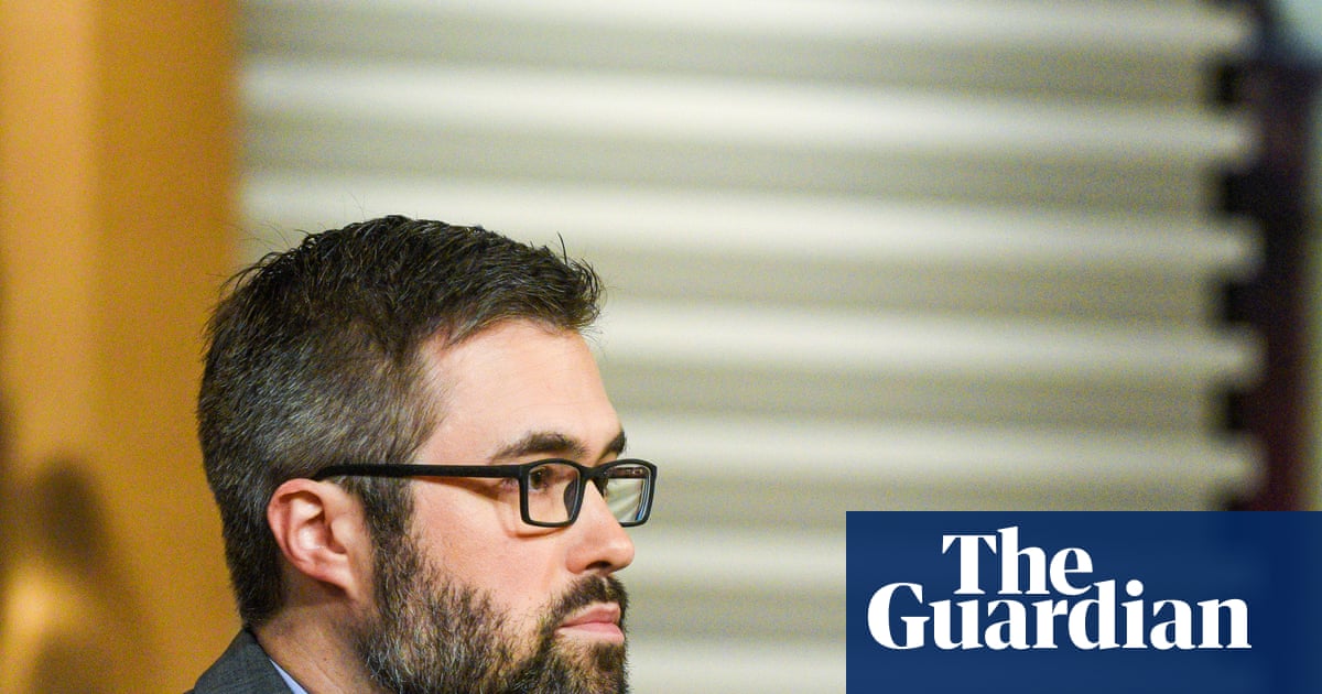 US anti-fascism expert blocked from flying to Spain at airport