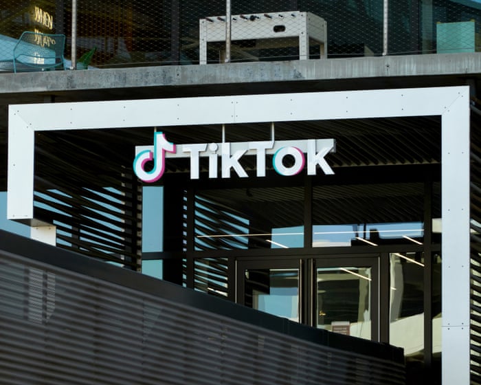 US and China reach deal to transfer TikTok ownership, trade official says