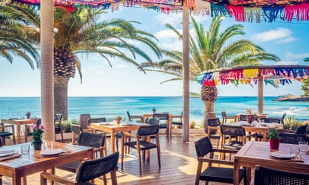 Aiyanna restaurant, Playa de Cala Nova, Ibiza.