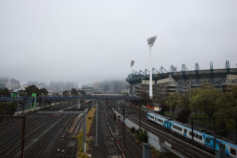 Fog descends on the MCG ahead of the AFL grand final