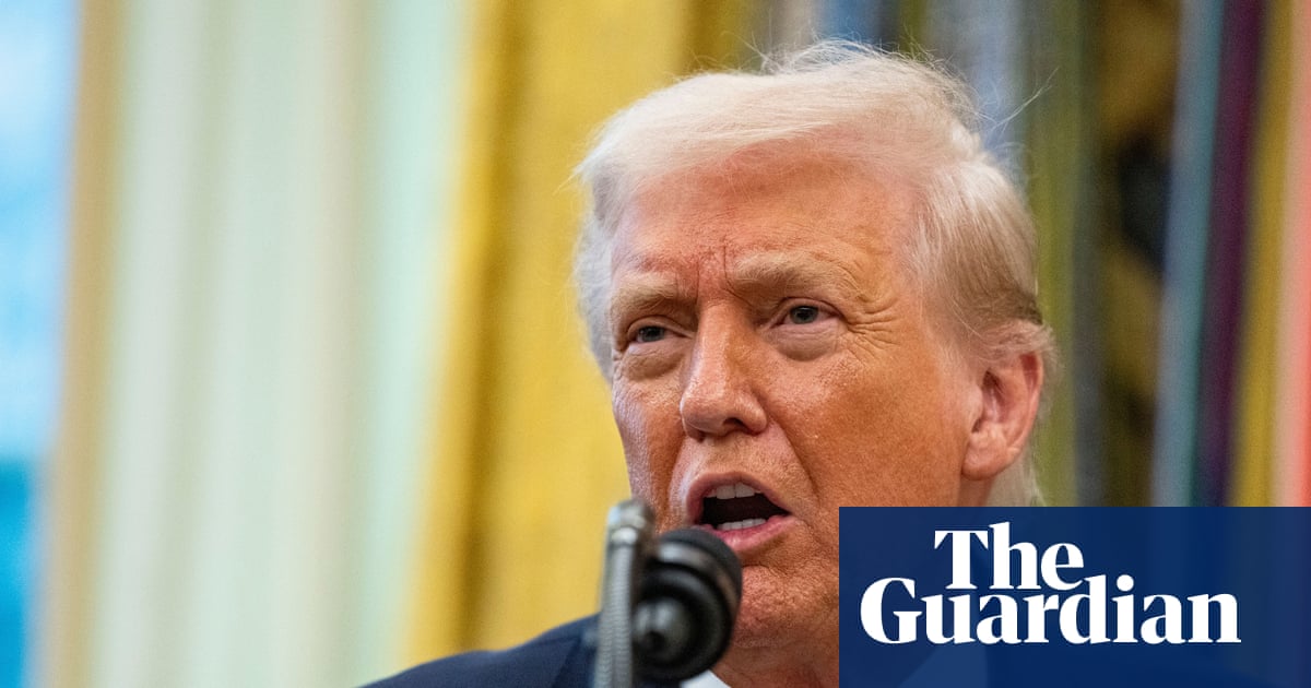 BBC bosses ‘right to stick by their guns’ against Trump, says minister