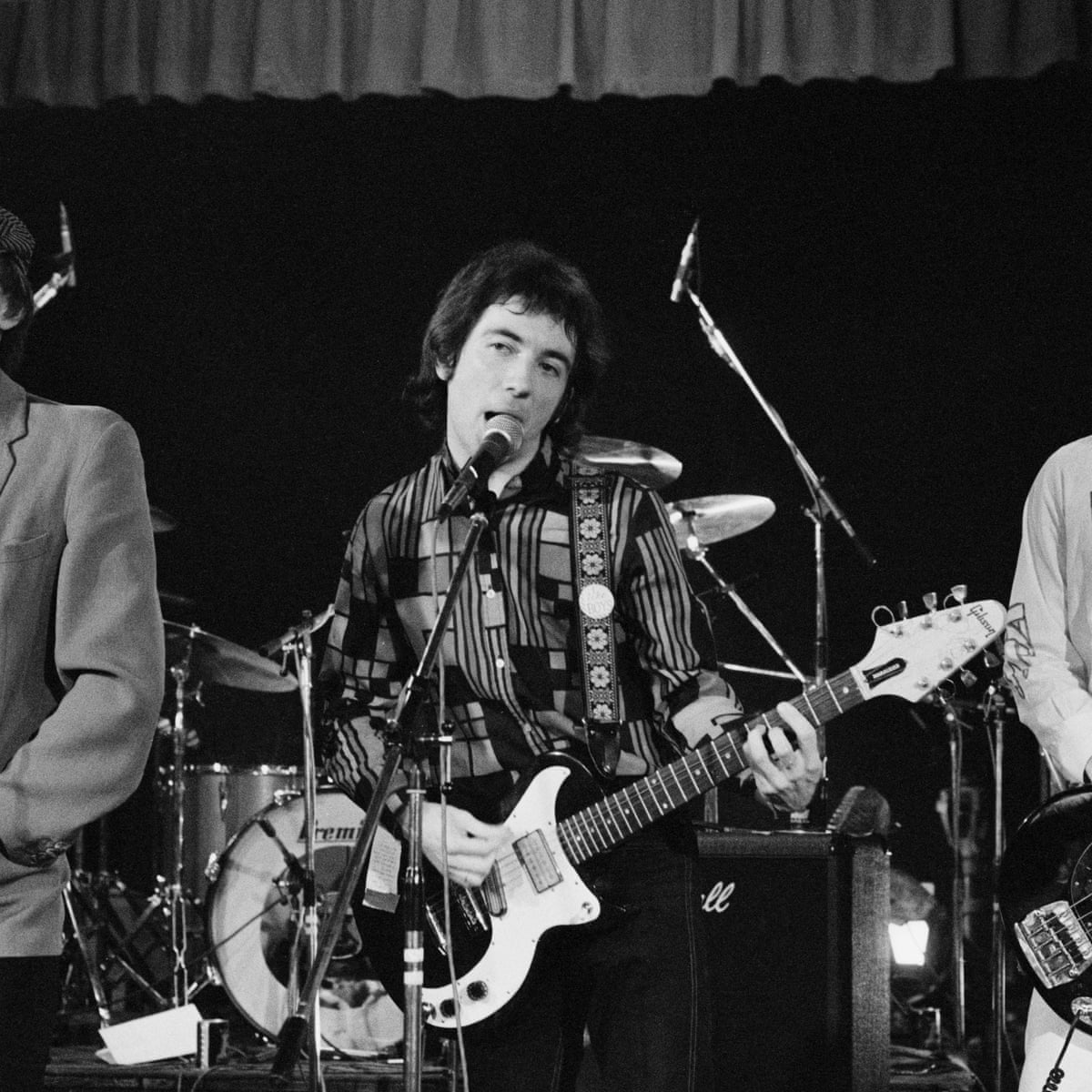 How Buzzcocks Invented Indie With Help From The Sex Pistols A Renault And The Quo Buzzcocks The Guardian How Buzzcocks Invented Indie With Help From The Sex Pistols A Renault And The Quo Buzzcocks The Guardian