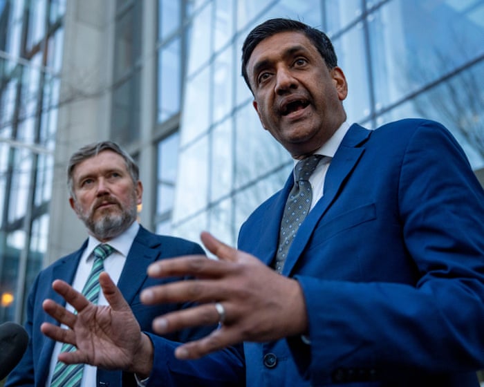 Democratic congressman Ro Khanna names six men appearing in unredacted Epstein files