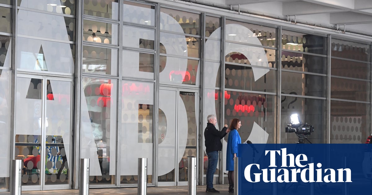 Acting ABC head David Anderson makes pitch to replace Michelle Guthrie | Media | The Guardian