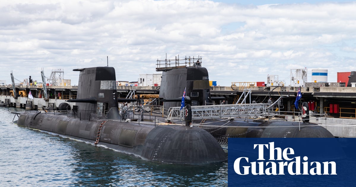 New Collins-based submarine ‘best fit’ while waiting for Aukus, defence experts say