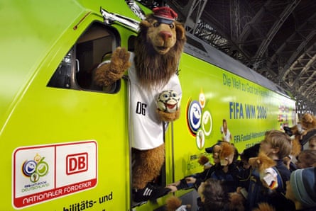 Goleo VI and his talking ball for Germany 2006
