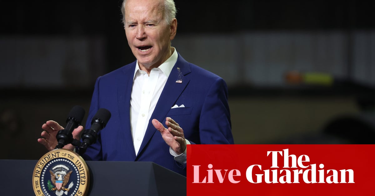 Biden commits $800m in new Ukraine aid after call with Zelenskiy  as it happened