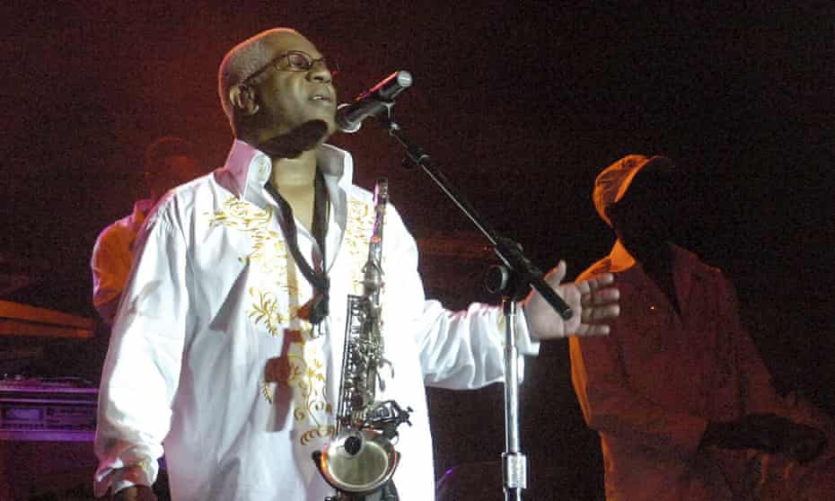 Dennis Thomas performs with Kool &amp; the Gang in 2008.
