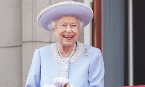 Queen Elizabeth II stands on the balcony of Buckingham Palace as part of her platinum jubilee celebrations.