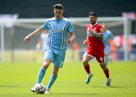 Coventry V Middlesbrough: Semifinal Playoff Kejuaraan – Langsung | Kejuaraan | KoranPrioritas.com 8 Viktor Gyokeres pada bola untuk Coventry.
