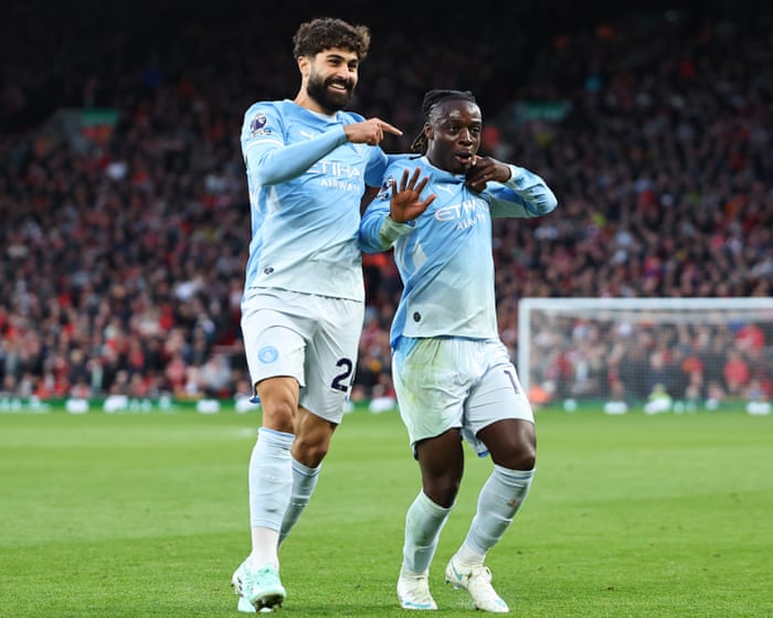 Liverpool v Manchester City: Premier League – live