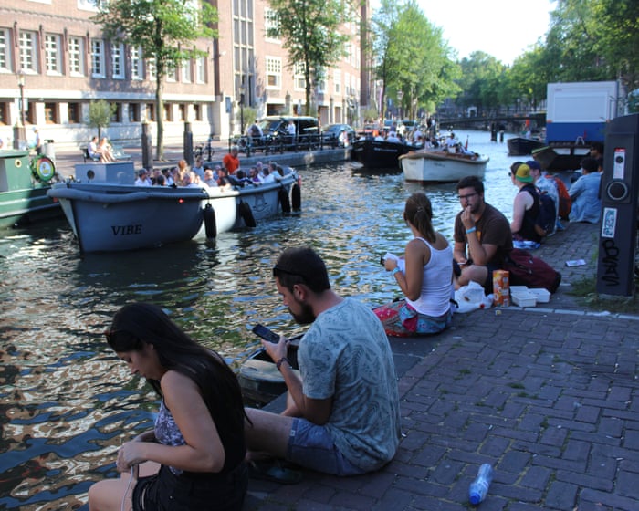 Amsterdam’s answer to its rubbish crisis? Remove some of the litter bins