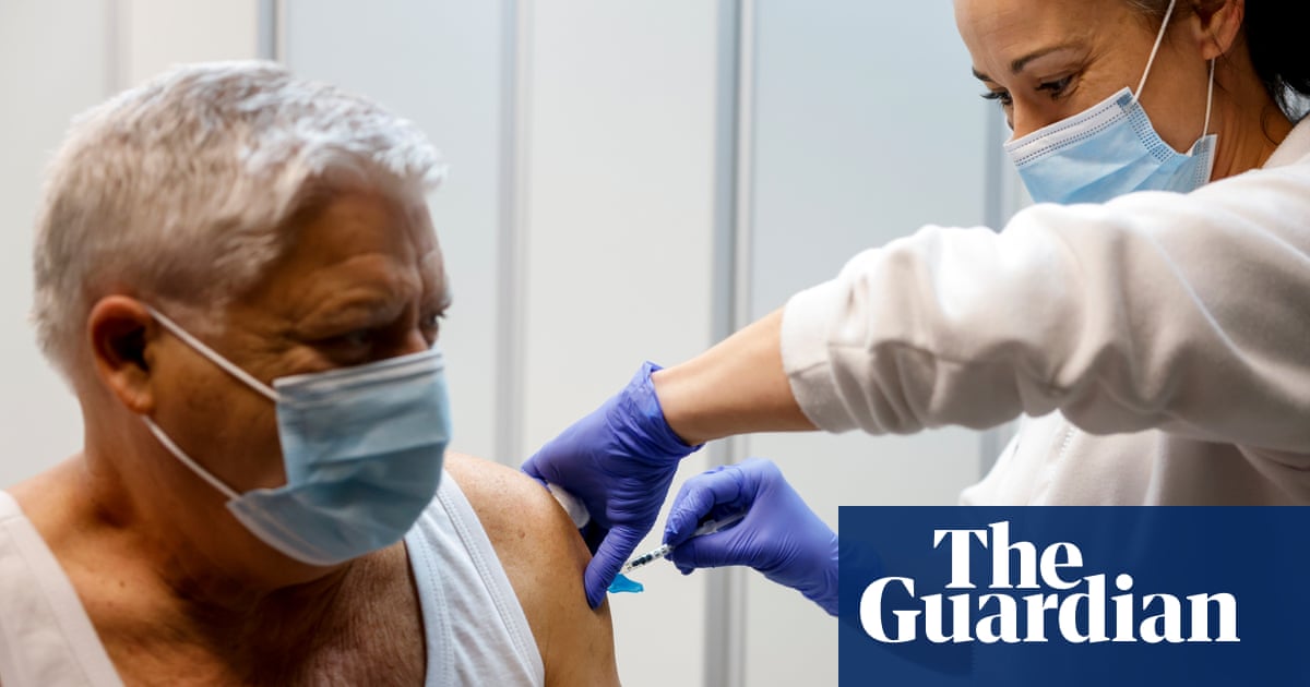 Глобалната икономика ще се забави за трета година през 2024