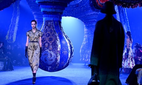 Dior goes back to the 1950s as Paris fashion week opens | Dior | The ...