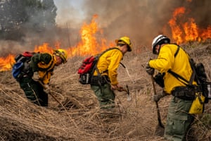 Brewster, USVolunteer firefighters practice with a live burn during a wildfire training course in Washington. New recruits and veteran firefighters with the Douglas Okanogan Fire District 15 participated in an annual course for the Incident Qualification Card, also known as the Red Card