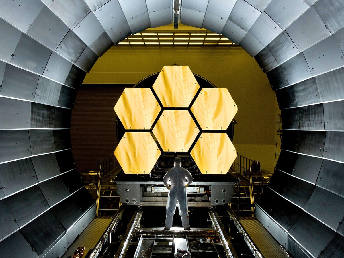 at straffe Dodge lungebetændelse Spacewatch: James Webb telescope to launch in December | James Webb space  telescope | The Guardian