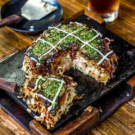 Taking crepe … okonomiyaki in Osaka