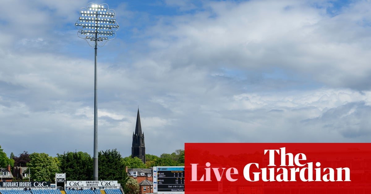 Warwickshire tributes for MJK Smith, Yorkshire v Surrey, and more: county cricket day four – live