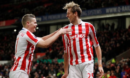 Stoke S Peter Crouch Strikes Again To Give Watford The Cold Shoulder Premier League The Guardian