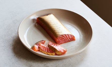 Liddell Premium Premium Smoked Salmon Fillet with Golden Luster