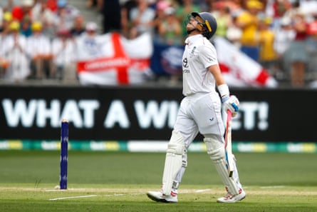 Ollie Pope shows his dismay after being dismissed