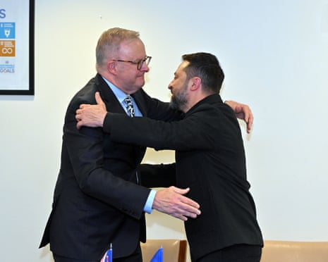 Anthony Albanese and Volodymyr Zelenskyy after signing the agreement.