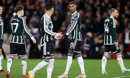 الدوري الإنجليزي الممتاز: 10 نقاط للحديث من أحداث نهاية الأسبوع | الدوري الممتاز الدوري الإنجليزي الممتاز: 10 نقاط للحديث من أحداث نهاية الأسبوع | الدوري الممتاز