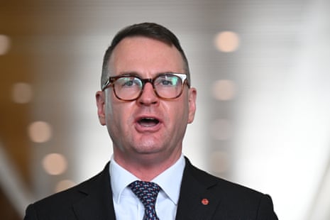 Liberal senator Andrew Bragg.