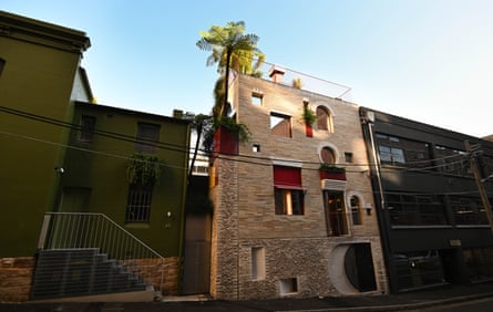 One of the entries in the 2023 NSW Architecture awards in Surry Hills, June 2023. It too illustrates that less can impress.