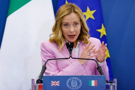 Starmer ‘very interested’ in Italy’s structure to offshore asylum applications in Alprohibitia, says Meloni – UK politics inhabit | Politics