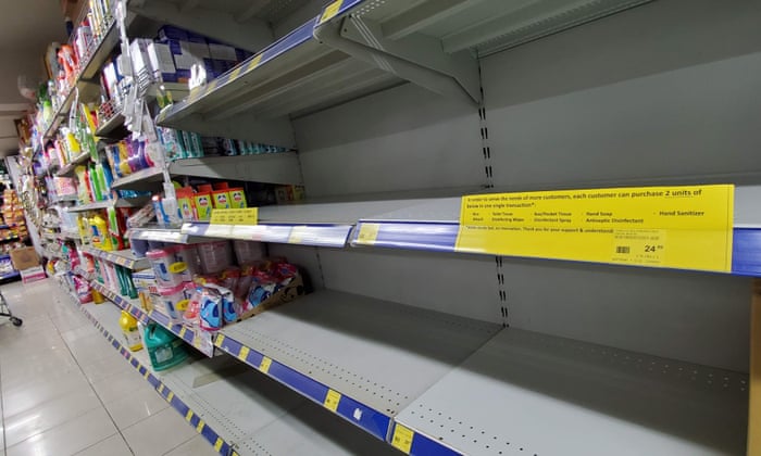 Télécharger gratuitement Images It S Like A War The Fight For Rice And Toilet Roll As actualisé salutations