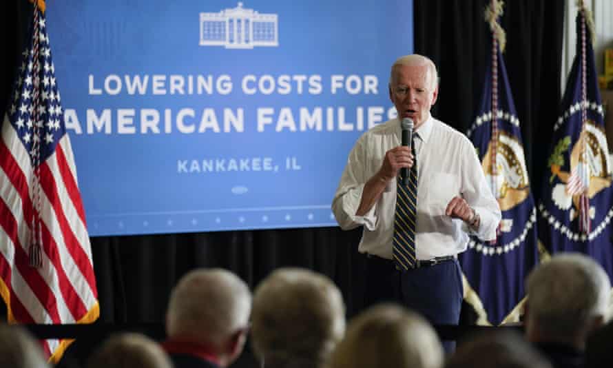 Joe Biden speaks Wednesday during a visit to O’Connor Farms in Kankakee, Illinois.