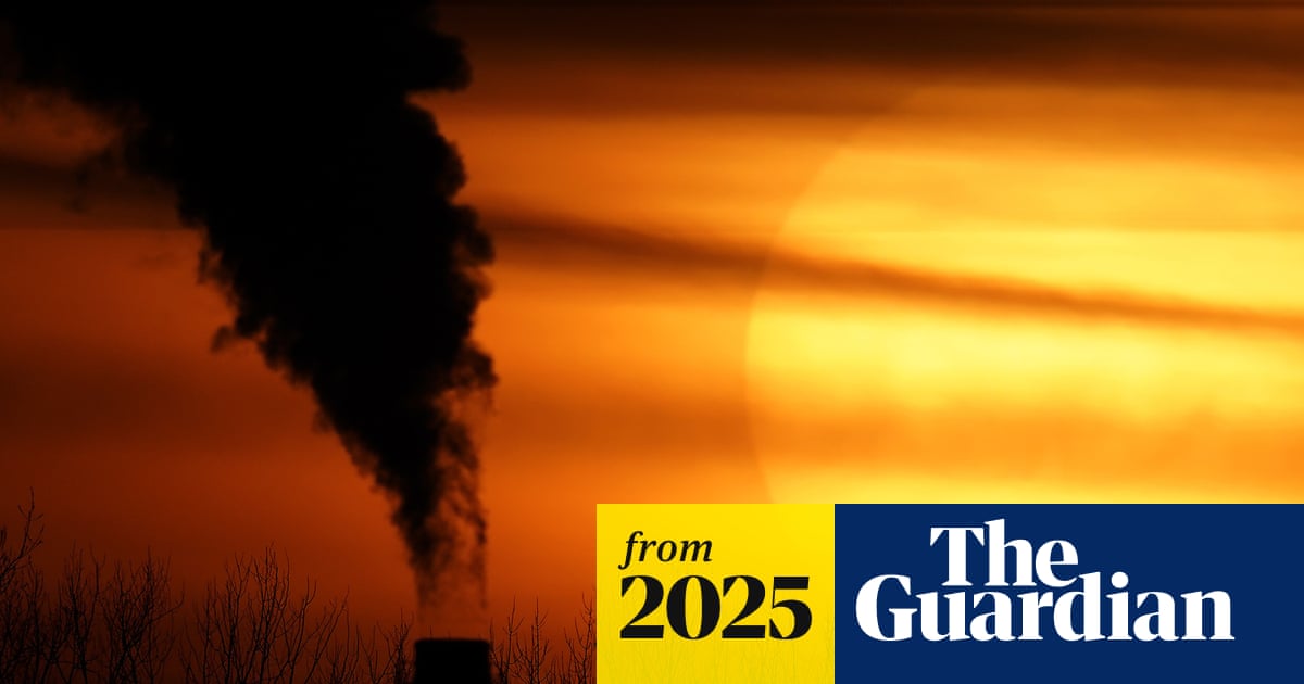 Record leap in CO2 fuels fears of accelerating global heating