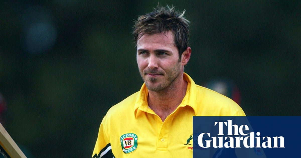 Damien Martyn declares I'm back!' after leaving hospital following meningitis