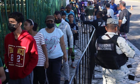 Some 2,000 migrants stranded on the southern border of Mexico demanded freedom of transit during President Biden's visit to the country.