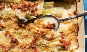Creamy crumble: baked celery, bacon and parmesan.