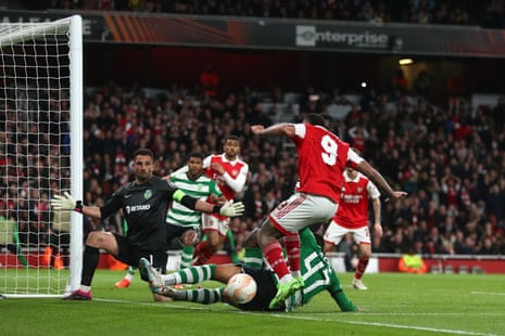 Gabriel Jesus goes close for Arsenal.