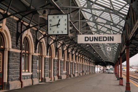 Platform 1 at railway station in Dunedin (Otago).
