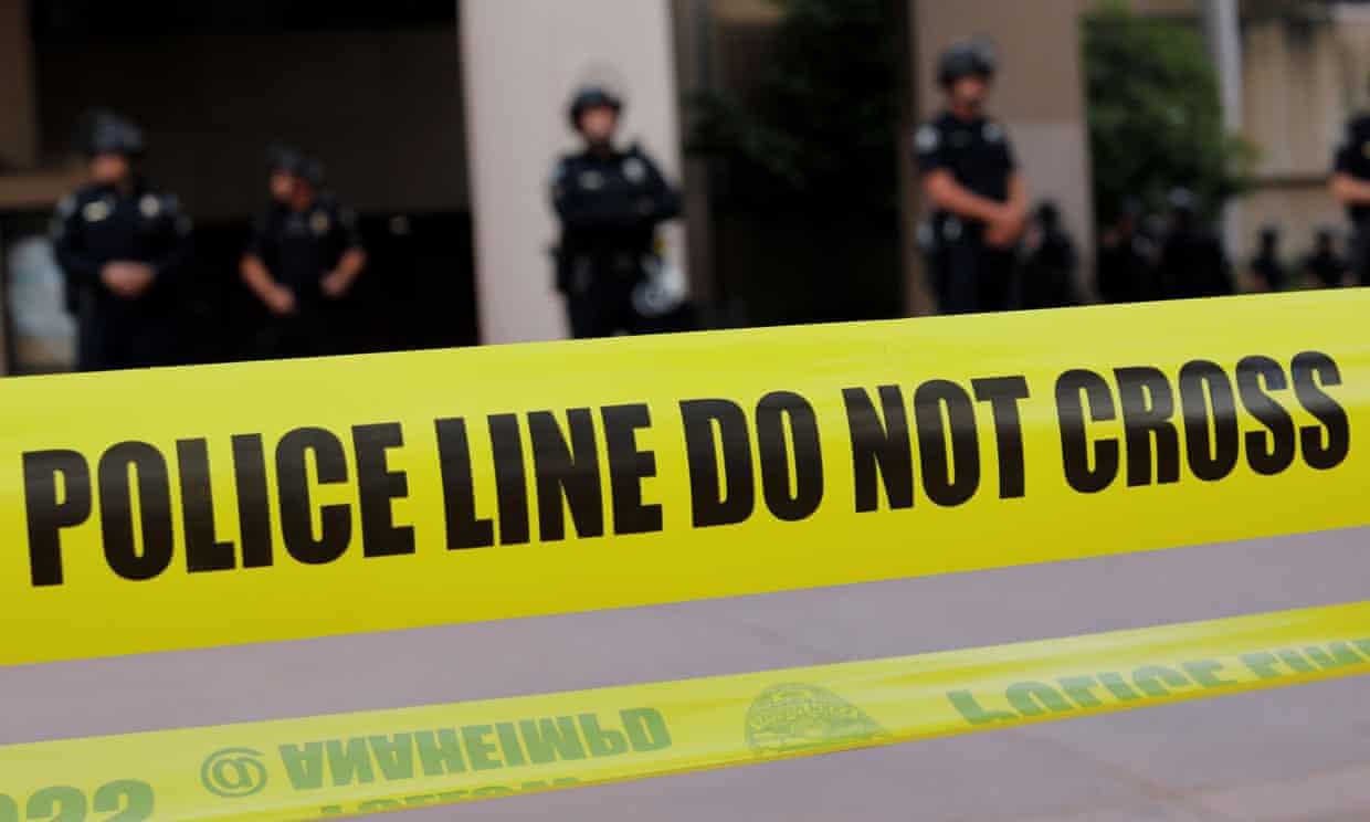 Payout for US detainee who miscarried after police stopped for coffee on way to hospital (theguardian.com)