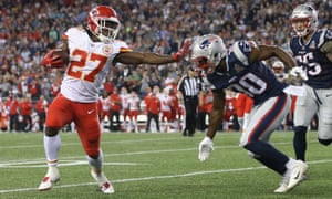 Kansas City Chiefs Roar Past New England Patriots In Nfl Season