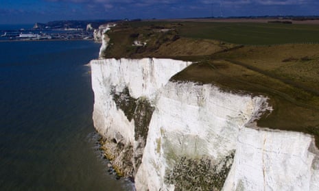 Brooks said: ‘What about White Cliffs of Dover … [and] California, where you have the waves crashing against the shorelines, and you have the cliffs crashing into the sea?’