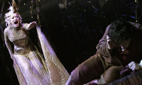 Laura Michelle Kelly as Galadriel and James Loye as Frodo in the 2007 adaptation of The Lord Of The Rings at the Theatre Royal, Drury Lane.