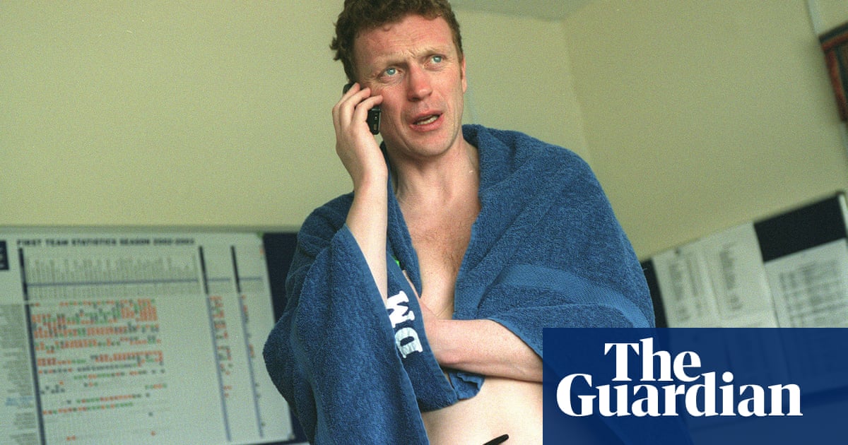 Football Daily | Dyche, Moyes and Everton looking to replace a fixer with a fixer Football Daily | Dyche, Moyes and Everton looking to replace a fixer with a fixer