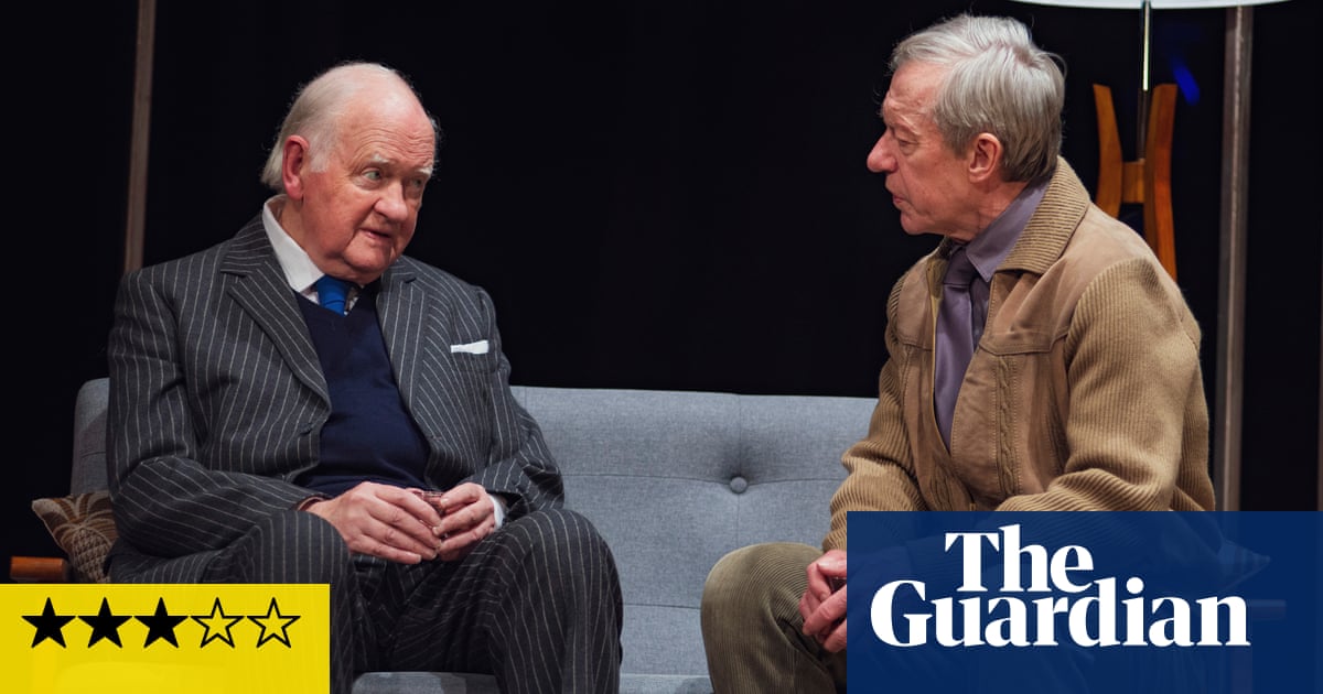 A Splinter of Ice review – Graham Greene and Kim Philby clink glasses