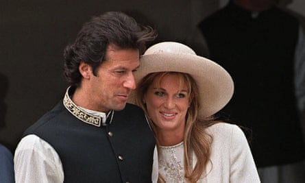 At 43, Khan married the 21-year-old British heiress Jemima Goldsmith in 1995.